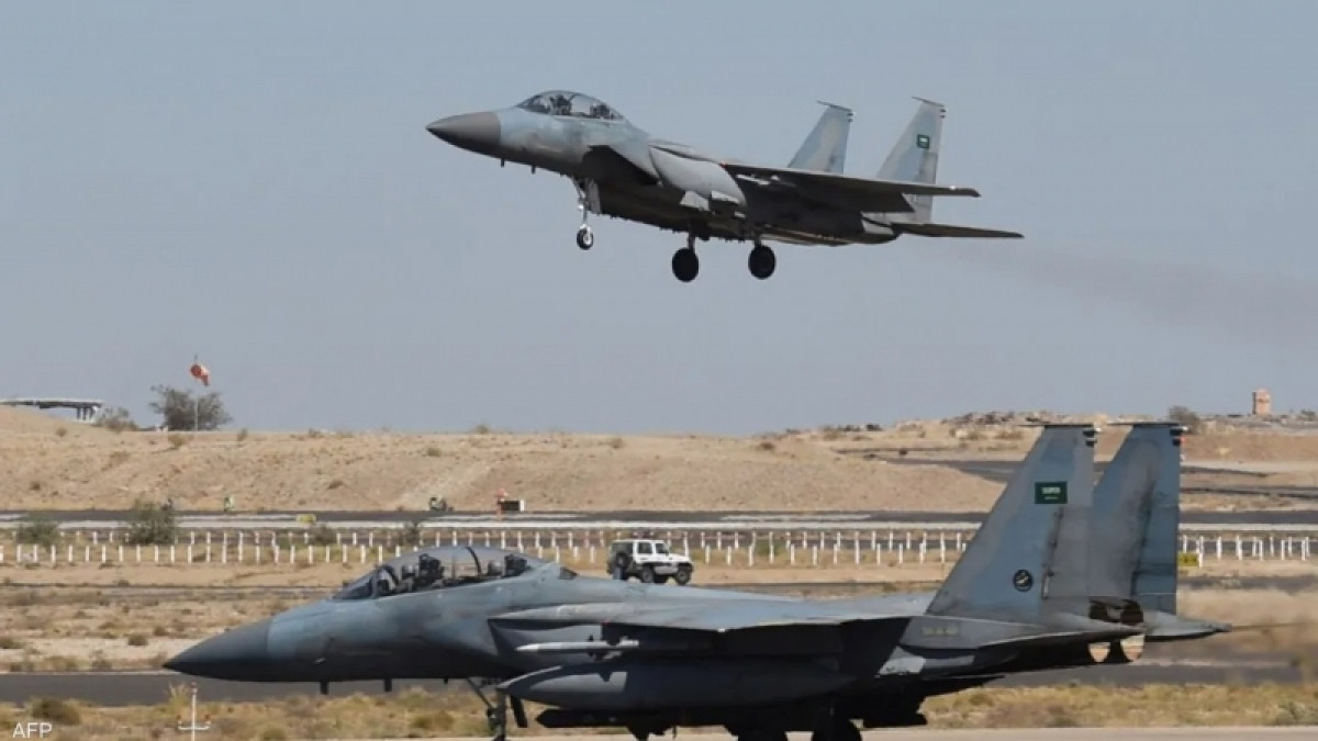 Liên quân Arab tuyên bố các cuộc không kích nhằm ngăn chặn mối đe dọa từ nhóm Houthi. Ảnh: AFP