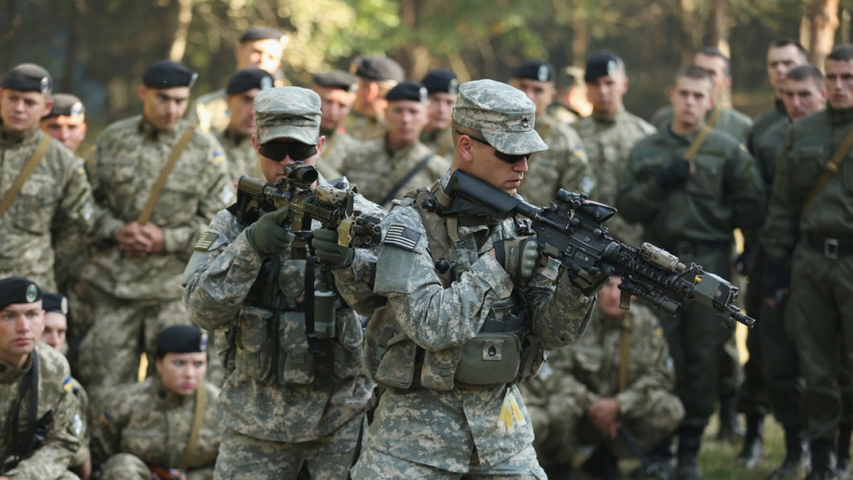 Các thành viên của quân đội Mỹ tại cuộc tập trận quân sự song phương giữa Washington và Kiev. Ảnh: Getty Images