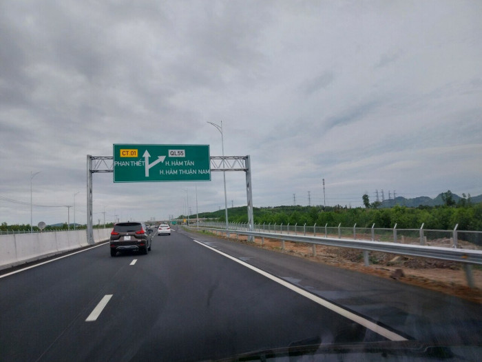 Thông xe thêm 4 nút giao trên cao tốc Phan Thiết - Dầu Giây 3