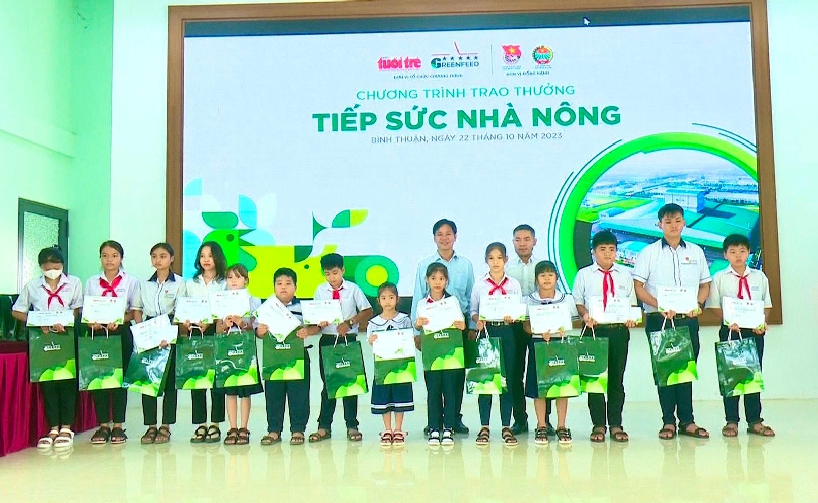 tiep-suc-nha-nong-2.jpg