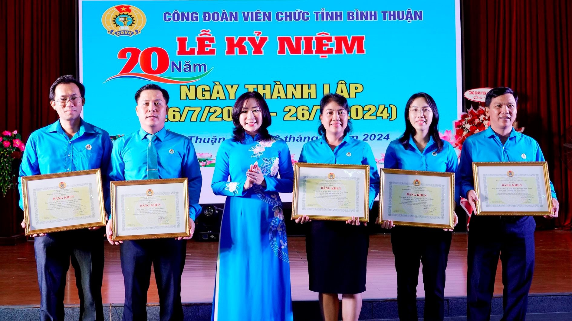 hien-cuoc-van-dong-xay-dung-nguoi-can-bo-cong-chuc-vien-chuc-trung-thanh-trach-nhiem-liem-chuui-sang-tao-giai-doan-2022-2023(1).jpg