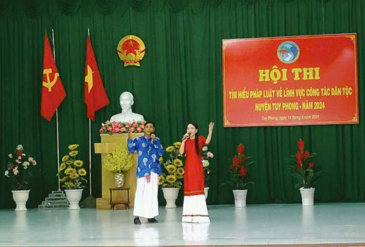 hoi-thi111.jpg