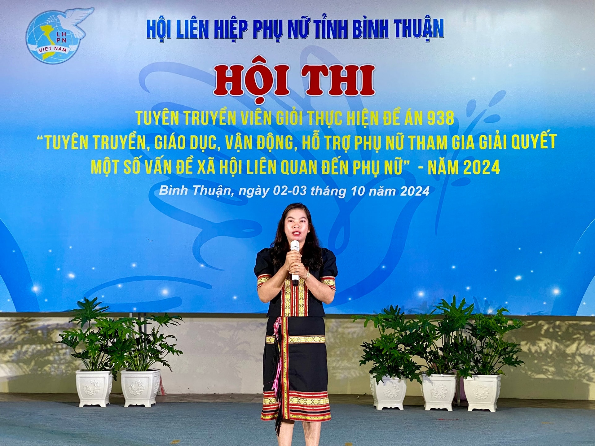 hoi-thi-8.jpg