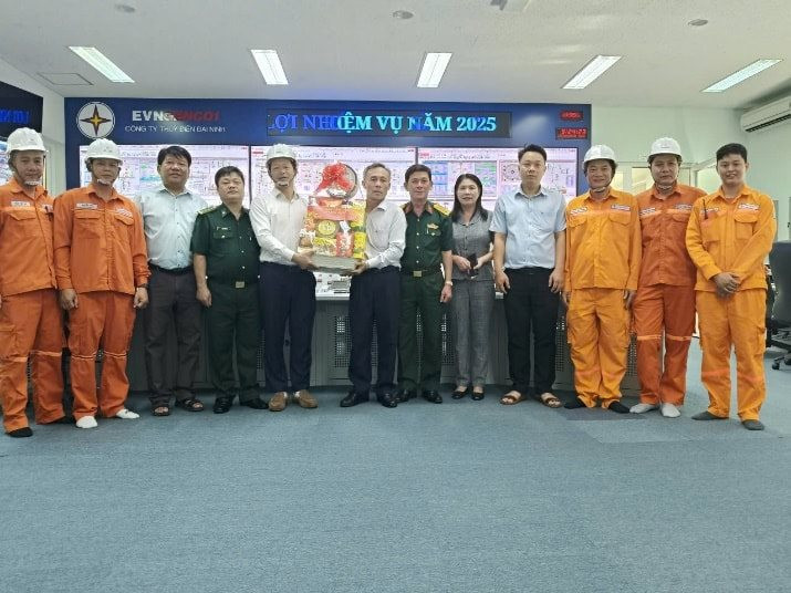 Lãnh đạo tỉnh Bình Thuận thăm và chúc tết tập thể CBCNV Công ty Thủy điện Đại Ninh nhân dịp Tết Ất Tỵ 2025