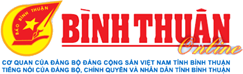 Đi bộ trên đường sắt, một người bị tàu hỏa tông bị thương