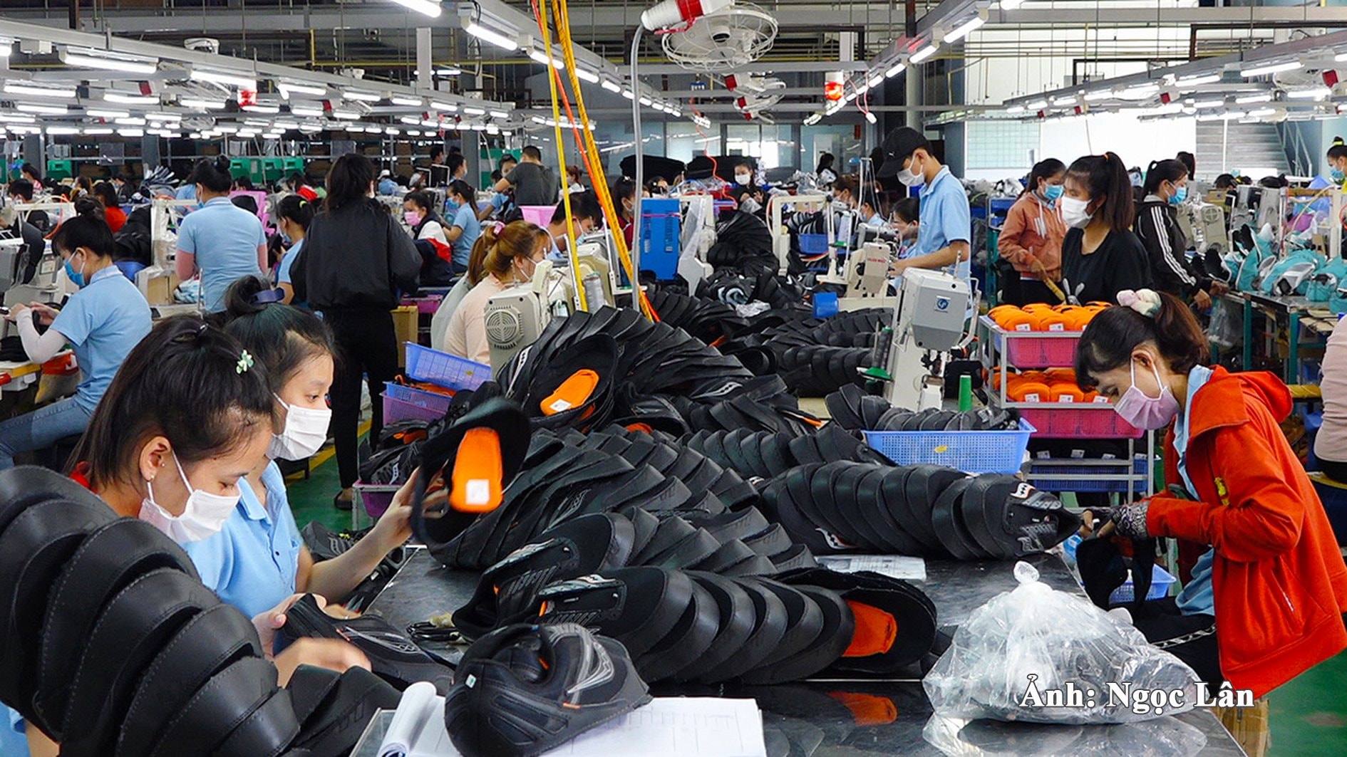 shoe-production-in-ham-kiem-anh-n.-lan-1-.jpg