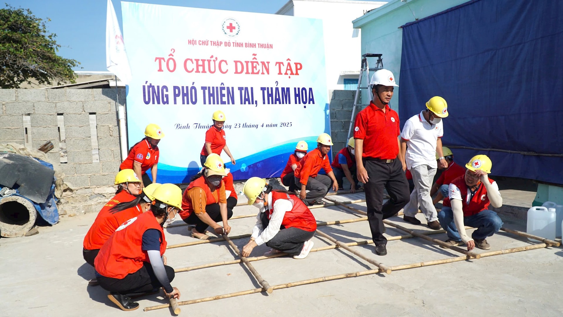 tap-huan-phong-ngua-thien-tai-1.jpg