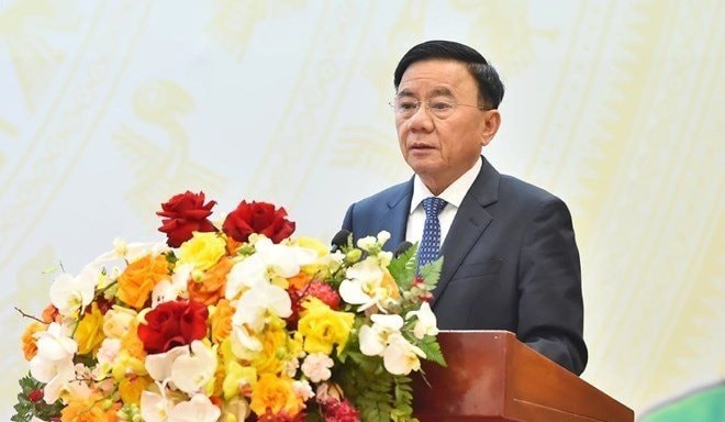 a-tt-ban-bi-thu.jpg