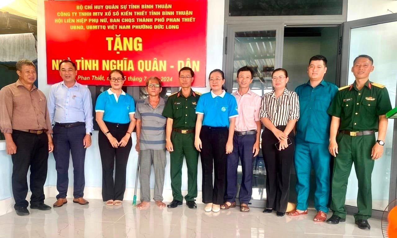 tang-nha.jpg