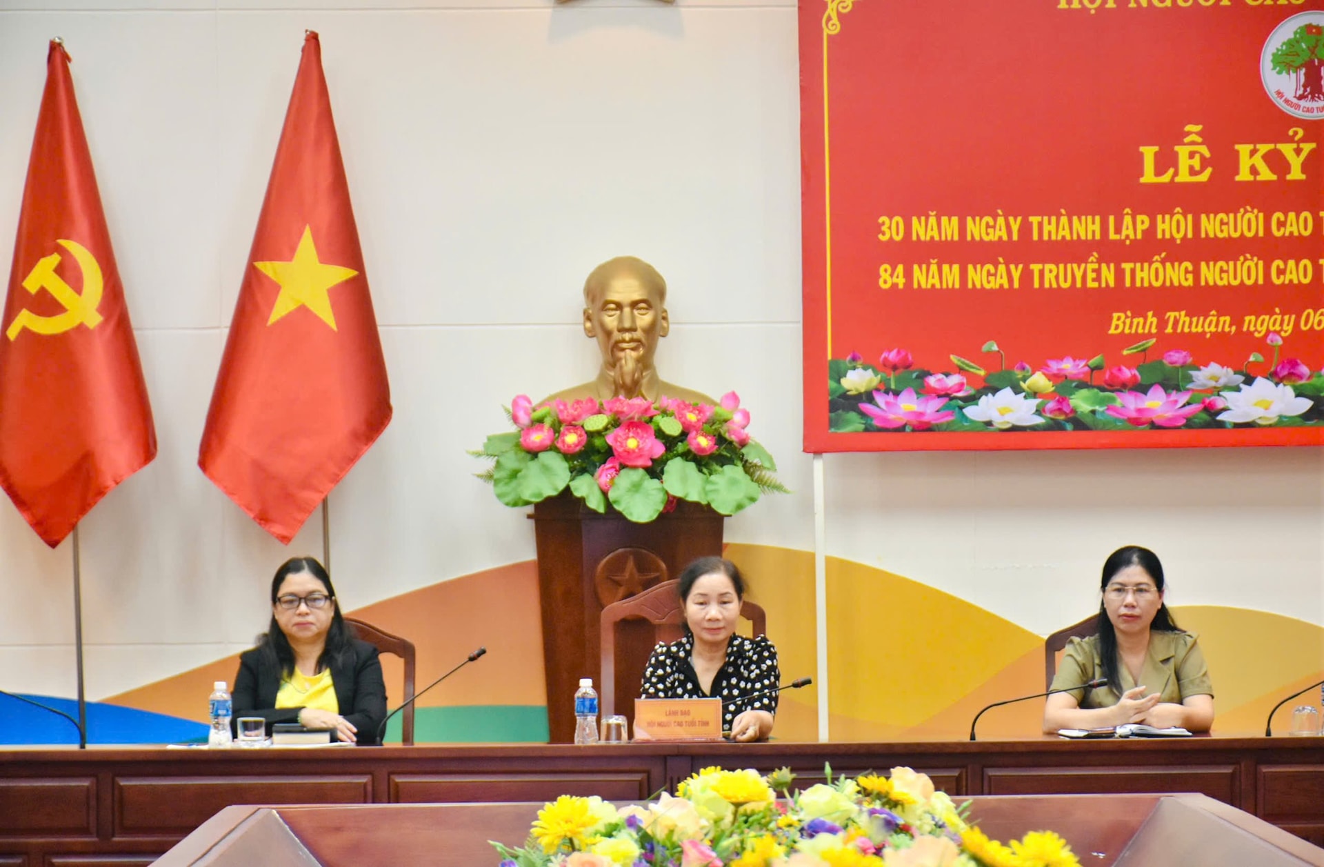 truc-tuyennky-njiem-30-nam-1.jpg