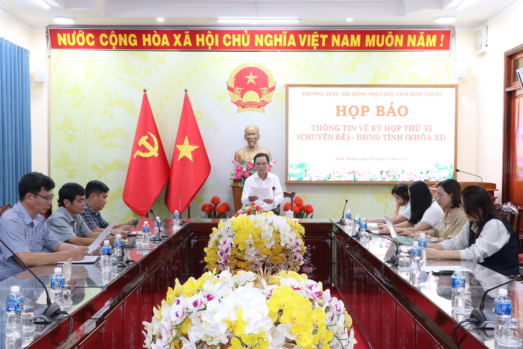 Họp báo thông tin nội dung kỳ họp thứ 35 (chuyên đề) HĐND Link vào, khóa XI