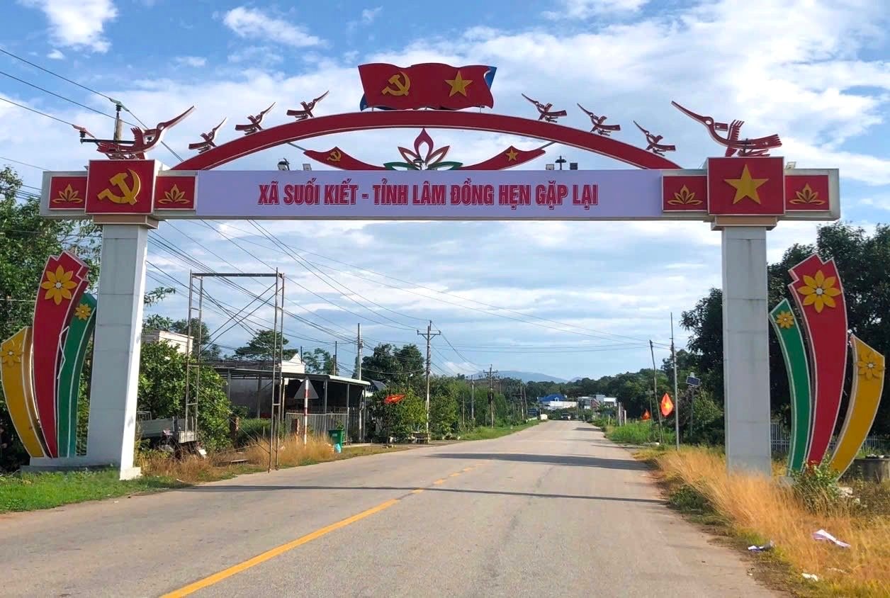 suoi-kiet(1).jpg