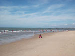 Bãi biển Cam Bình
