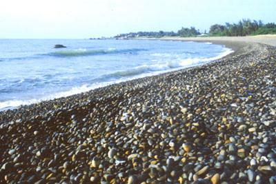 Co Thach stone beach with most colors and shapes