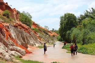 Khám phá Suối Tiên – Bình Thuận
