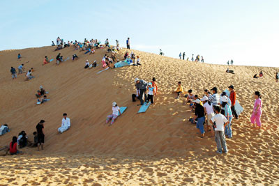 Trên 40 ngàn du khách đến Bình Thuận trong dip lễ Quốc khánh năm 2013
