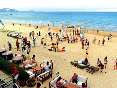 Number of tourist arrivals to Binh Thuan keep on rising