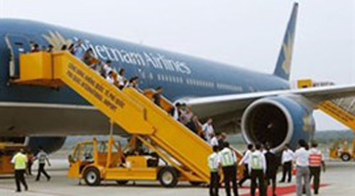 Vietnam Airlines wins silver award for best services