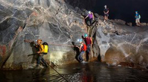 2016’s tour to world’s largest cave on sale