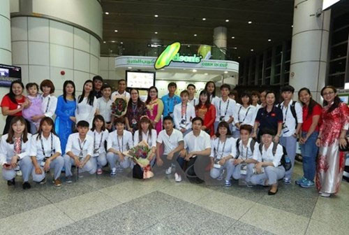 Women’s football team arrive in Malaysia, aim for gold