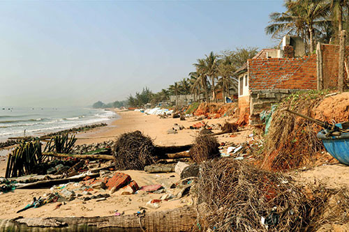 Hundreds of residents in Phan Thiet city affected by coastal erosion
