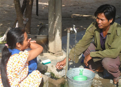 Duc Linh: Over 300 ethnic minorities get clean water supply system  investment