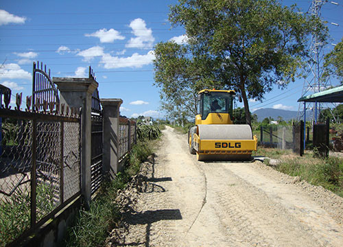 Đường liên thôn đã được sửa chữa