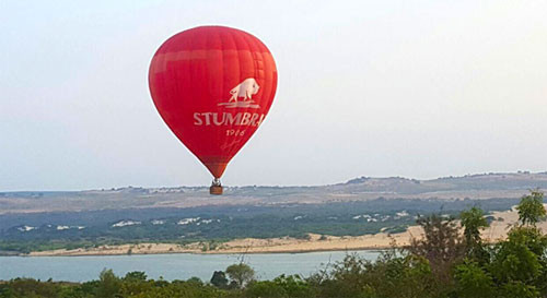 Hot-air balloon tour around Phan Thiet city