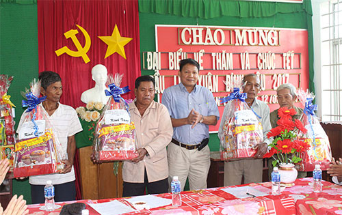 “Tet Dau Lua” greetings extended to ethnic minorities