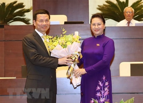 Nguyen Manh Hung appointed as Minister of Information and Communications