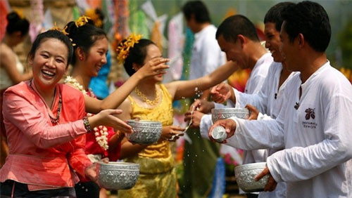 Overseas Vietnamese celebrate Chol Chnam Thmay festival in Cambodia