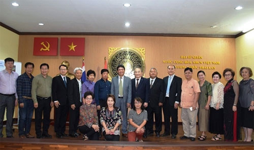 First Vietnamese language class opens in Bangkok