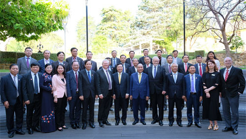 PM Phuc visits Australian National University