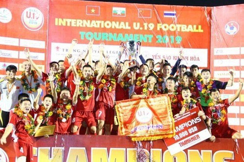 Vietnam win U19 International Football Championship