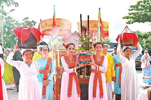 Multiple color of Kate festival took place in Binh Thuan