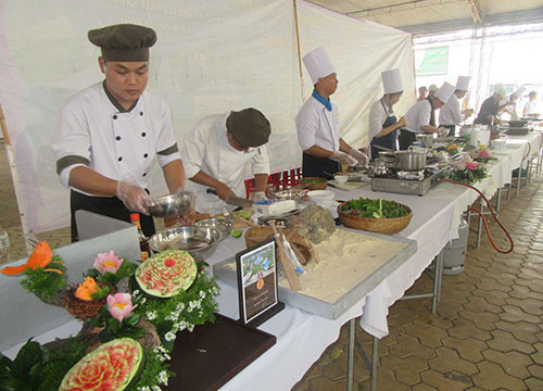 Chefs in competition to welcome Binh Thuan Tourism Day