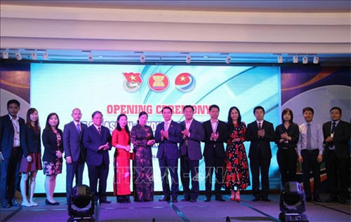ASEAN+3 Young Entrepreneurs Forum kicks off in HCM City