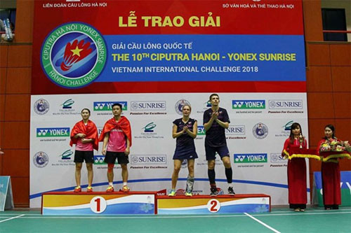 Over 290 athletes to compete in Hanoi badminton tournament