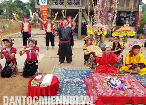 Ethnic culture and tourism village offers diverse activities in January