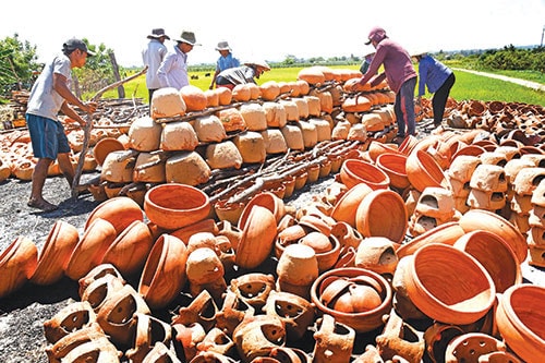 Binh Duc pottery: A highlight of Binh Thuan cultural identity and handicrafts