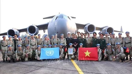 Send-off ceremony held for second group of peacekeeping field 				hospital No. 2 staff