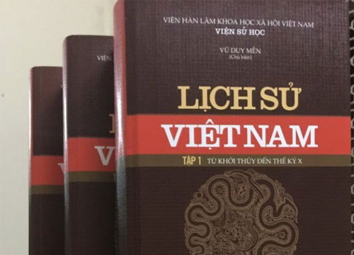 Biggest-ever book collection on Vietnamese history launched