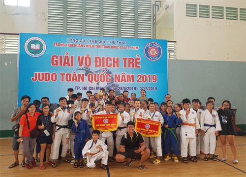 Binh Thuan earned 13 medals at the 2019 National junior & teenager Judo Championships