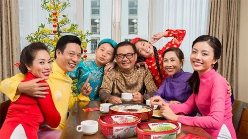 Promoting traditional cultural value of Vietnamese families