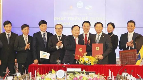 Viettel and VinGroup join forces to develop 5G broadcast station