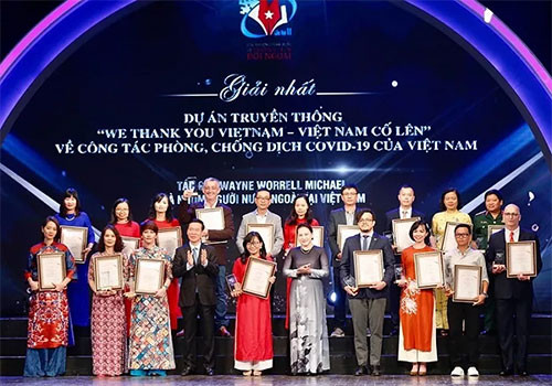 Winners of National External Information Service Awards honoured