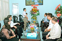 Thường trực Tỉnh ủy thăm Báo Bình Thuận và Đài PT-TH Bình Thuận nhân Ngày Báo chí Cách mạng Việt Nam