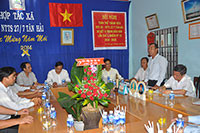 Chủ tịch Liên minh HTX Việt Nam thăm   và   làm việc tại Bình Thuận