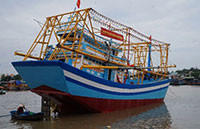 Ngư dân Bình Thuận tiếp tục vươn khơi bám biển