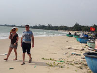 Bảo vệ nguồn lợi thủy sản ven biển Hàm Thuận Nam